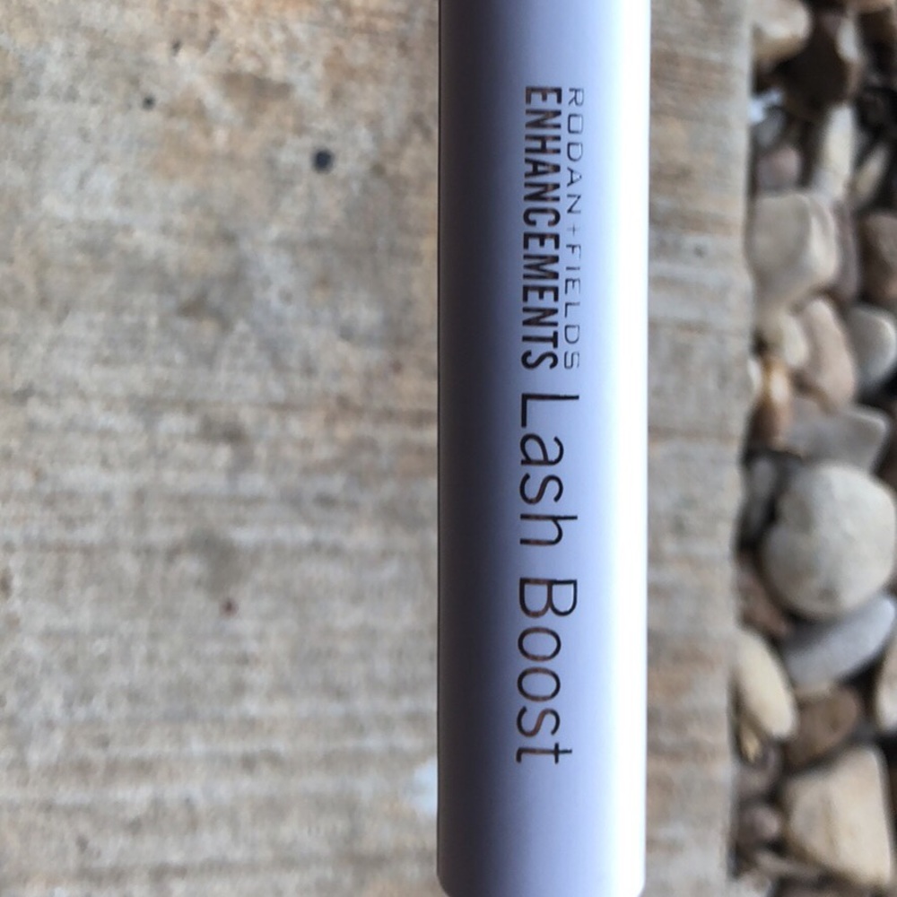 Rodan fields lash boost